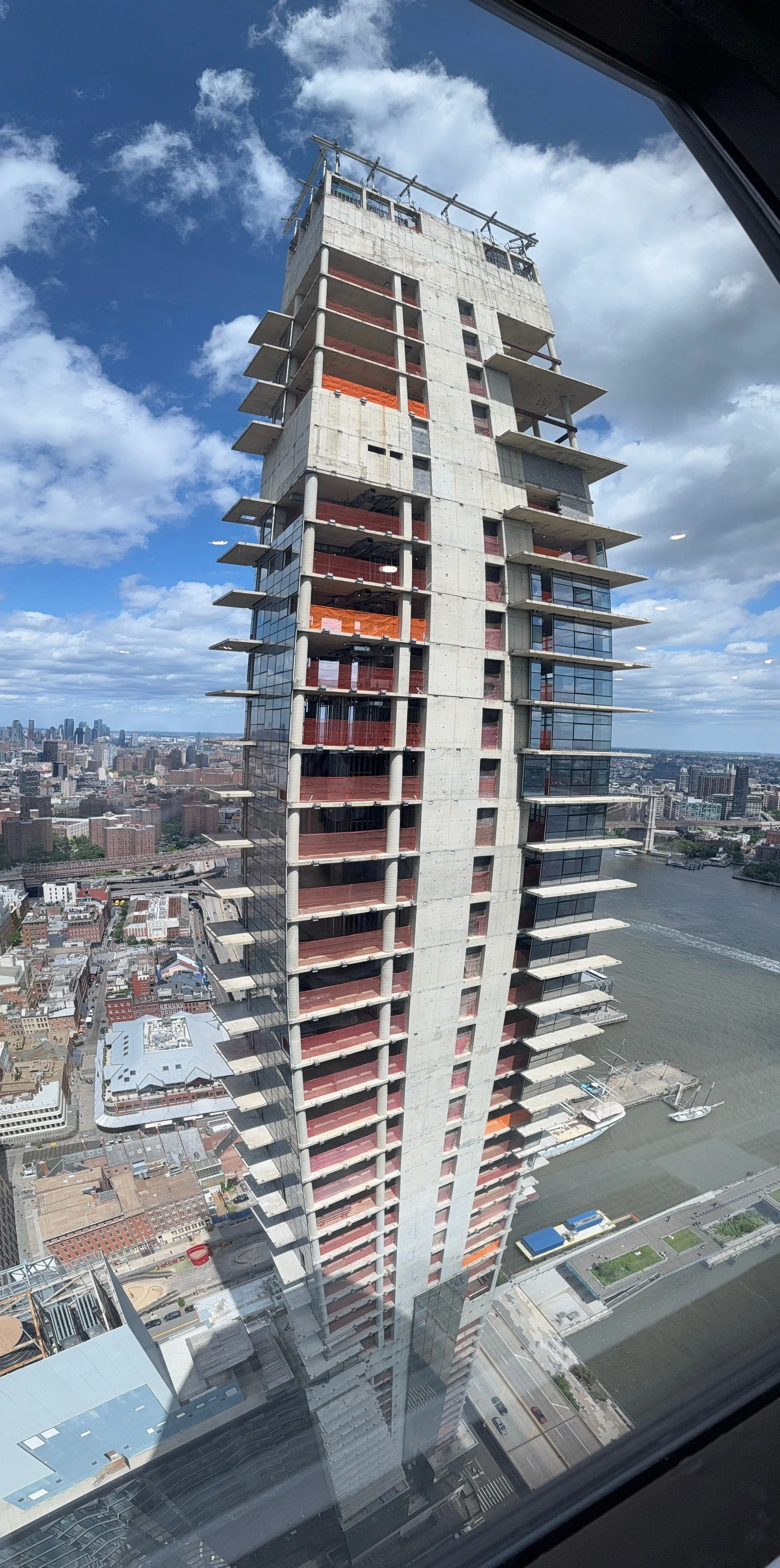 美ルート（ビルート） At the River's Edge, Maiden Lane and the Development of Lower